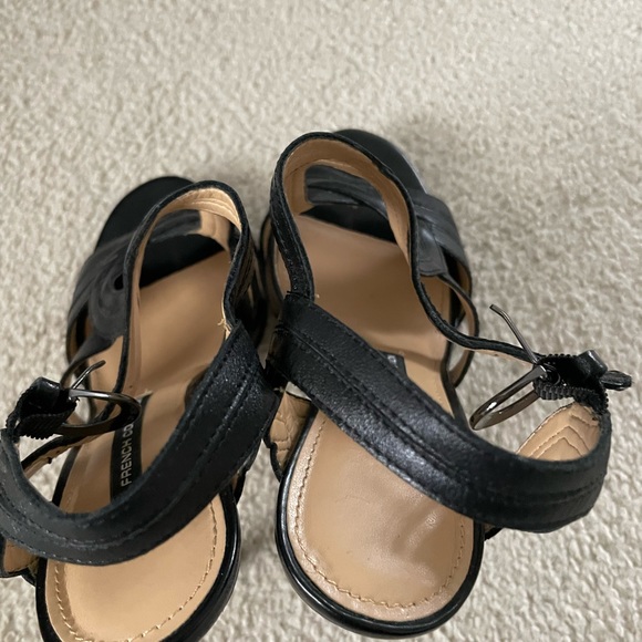 High platform heels - Picture 4 of 5